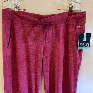 DSG workout Pants. Raspberry color Size M